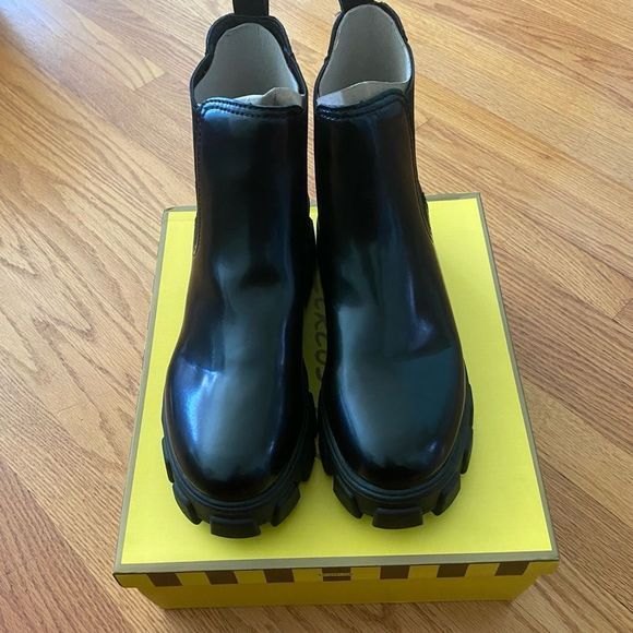 Circus by Sam Edelman Ankle Boots Women’s 10M Black DARIELLE Shoes Lug Sole NIB - Picture 3 of 8